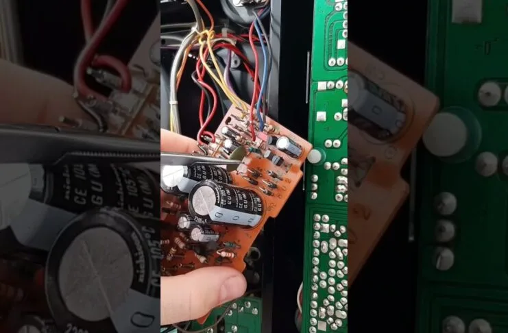 audio amplifier error code
